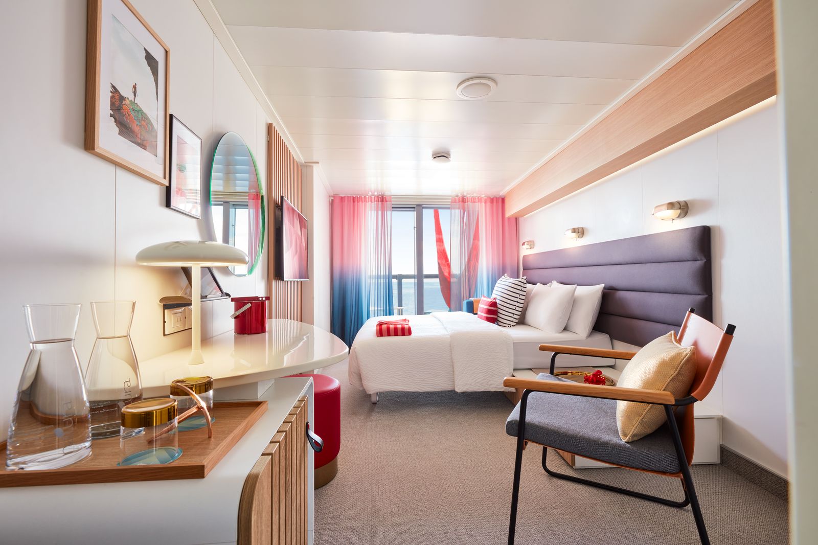 XL Sea Terrace cabin interior